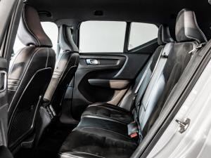 Volvo XC40 T5 AWD R-Design - Image 22