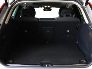 Volvo XC60 T8 Recharge AWD R-Design - Image 16