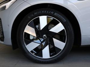 Volvo XC60 T8 Recharge AWD R-Design - Image 22