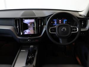 Volvo XC60 T8 Recharge AWD R-Design - Image 3