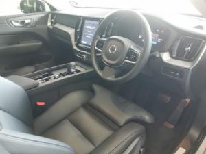 Volvo XC60 T8 Recharge AWD R-Design - Image 4