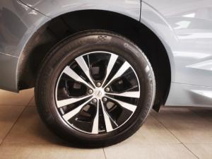 Volvo XC60 B5 Momentum - Image 10