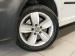 Volkswagen Caddy Maxi 2.0TDI crew bus auto - Thumbnail 10