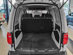 Volkswagen Caddy Maxi 2.0TDI crew bus auto - Image 9