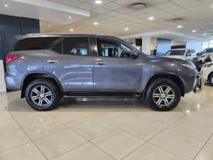 Toyota Fortuner 2.4GD-6 4x4 auto - Image 2