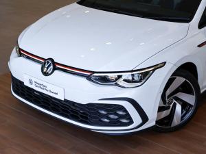 Volkswagen Golf GTI - Image 10