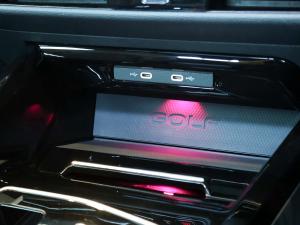 Volkswagen Golf GTI - Image 24