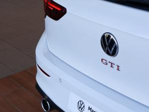 Volkswagen Golf GTI - Image 26