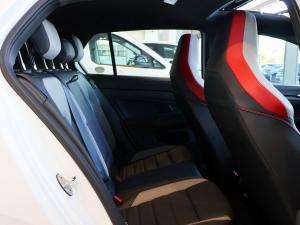 Volkswagen Golf GTI - Image 27