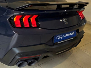 Ford Mustang Dark Horse fastback - Image 22