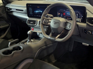 Ford Mustang Dark Horse fastback - Image 8