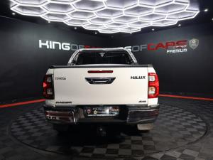 Toyota Hilux 2.8GD-6 double cab 4x4 Raider auto - Image 5