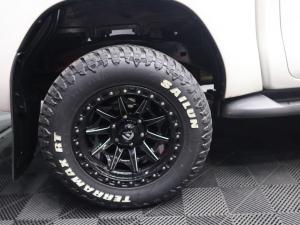Toyota Hilux 2.8GD-6 double cab 4x4 Raider auto - Image 7