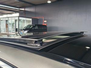 Mercedes-Benz C-Class C200 Avantgarde - Image 12