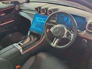 Mercedes-Benz C-Class C200 Avantgarde - Image 7