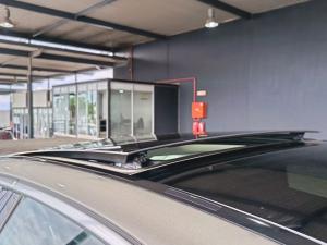 Mercedes-Benz C-Class C200 Avantgarde - Image 11