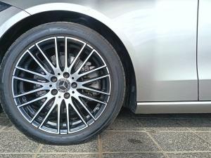 Mercedes-Benz C-Class C200 Avantgarde - Image 3