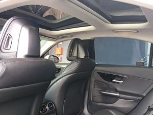 Mercedes-Benz C-Class C200 Avantgarde - Image 11