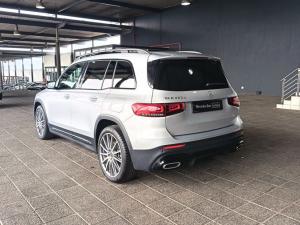 Mercedes-Benz GLB GLB220d 4Matic Progressive - Image 5