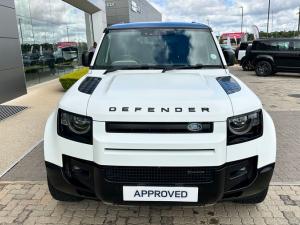 Land Rover Defender 110 D300 X-Dynamic HSE - Image 2