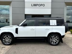 Land Rover Defender 110 D300 X-Dynamic HSE - Image 3