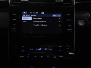 Hyundai Tucson 2.0D Elite - Image 11