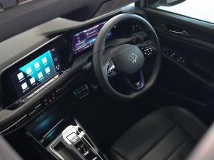 Volkswagen Golf R - Image 14