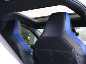 Volkswagen Golf R - Image 19