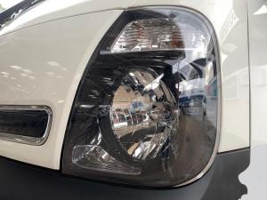 Kia K 2700 WorkhorseS/C - Image 4