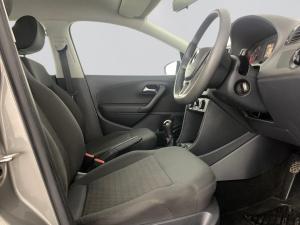 Volkswagen Polo Vivo 1.4 Trendline - Image 19