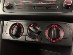 Volkswagen Polo Vivo 1.4 Trendline - Image 8