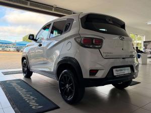 Mahindra KUV 100 1.2 K2+ #dare - Image 5