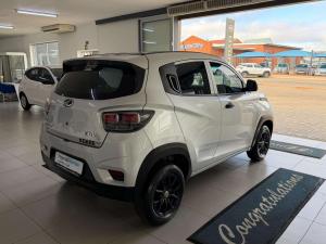 Mahindra KUV 100 1.2 K2+ #dare - Image 9