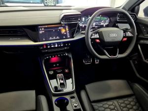 Audi RS3 sedan quattro Carbon Edition - Image 10