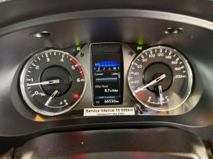 Toyota Hilux 2.4GD-6 double cab Raider manual - Image 19