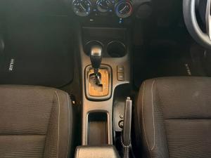 Toyota Hilux 2.4GD-6 Xtra cab Raider auto - Image 17