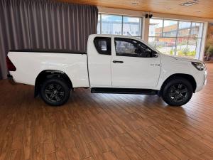 Toyota Hilux 2.4GD-6 Xtra cab Raider auto - Image 8