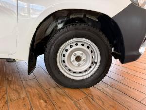 Toyota Hilux 2.4GD single cab S - Image 7