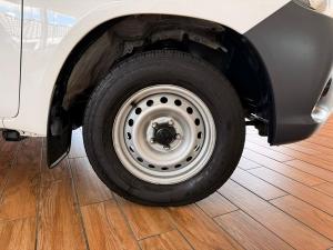Toyota Hilux 2.4GD single cab S - Image 12