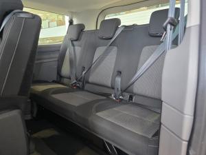 Volkswagen Transporter 2.0TDI Kombi SWB Basic - Image 11