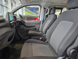 Volkswagen Transporter 2.0TDI Kombi SWB Basic - Image 14