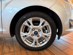 Ford Fiesta 5-door 1.6TDCi Trend - Image 11