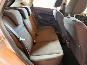 Ford Fiesta 5-door 1.6TDCi Trend - Image 13