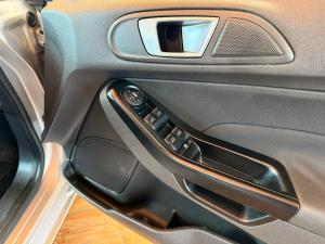 Ford Fiesta 5-door 1.6TDCi Trend - Image 22