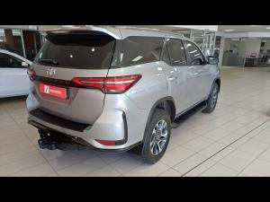 Toyota Fortuner 2.4GD-6 auto - Image 2