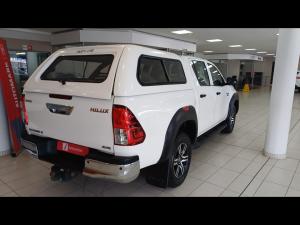 Toyota Hilux 2.4GD-6 double cab 4x4 Raider X manual - Image 2