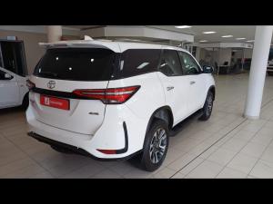 Toyota Fortuner 2.4GD-6 4x4 - Image 2