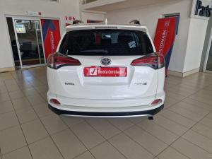 Toyota RAV4 2.0 GX auto - Image 5