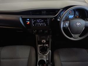 Toyota Corolla Quest 1.8 Plus manual - Image 6