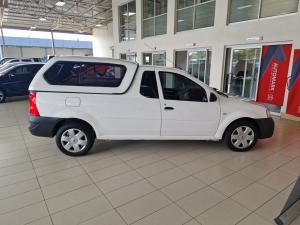Nissan NP200 1.6i safety pack (aircon) - Image 3